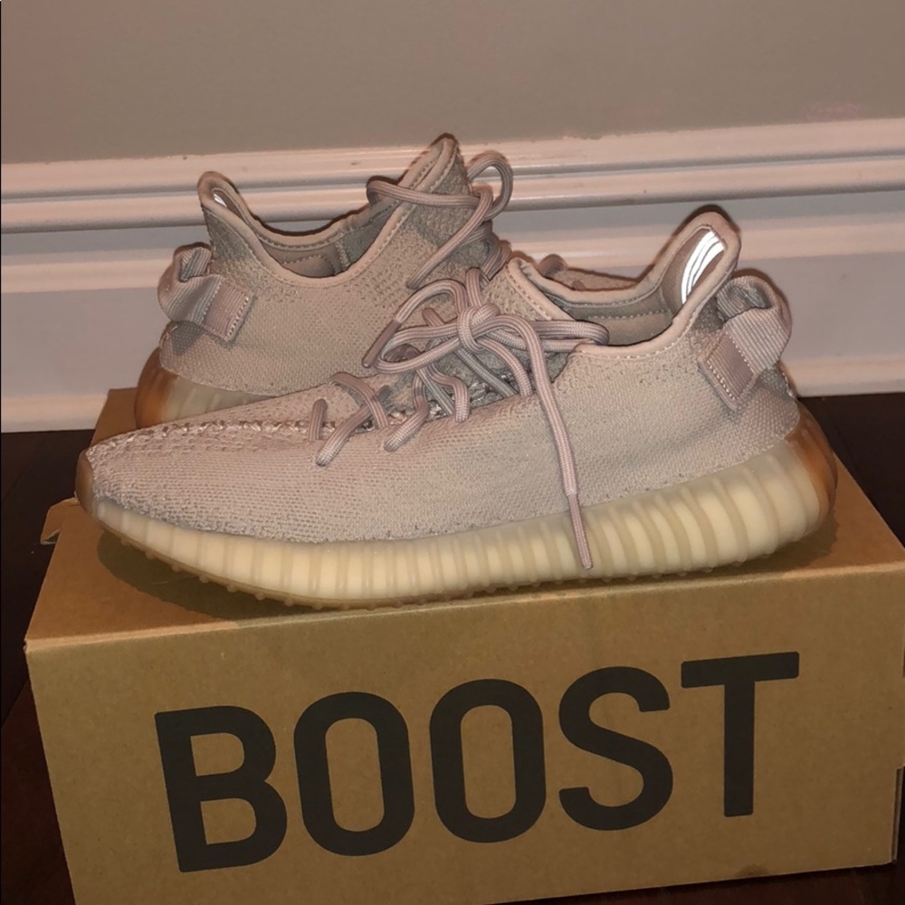 Adidas Yeezy 350 boost V2 Sesame